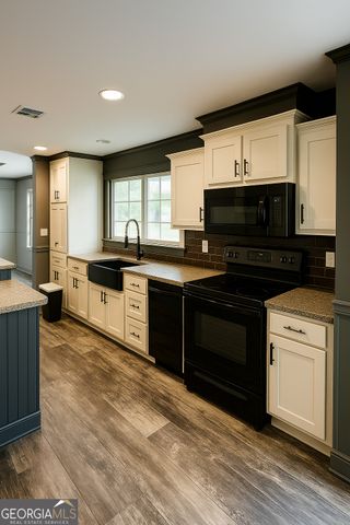 109 Mann Road, Barnesville, GA 30204