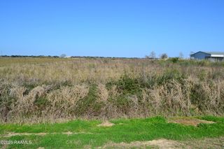 Simon Road, Crowley, LA 70526