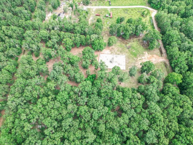 000 Wendy Way, Livingston, TX 77351