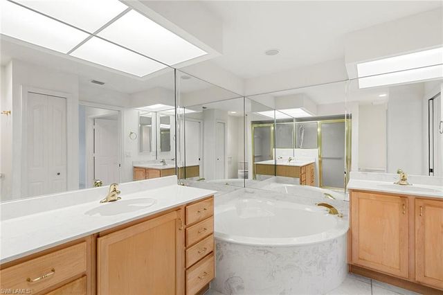 5785 Grande Reserve Way Apt 901, Naples, FL 34110