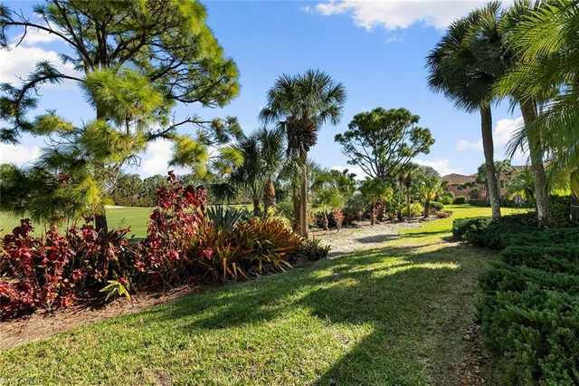 5785 Grande Reserve Way Apt 901, Naples, FL 34110