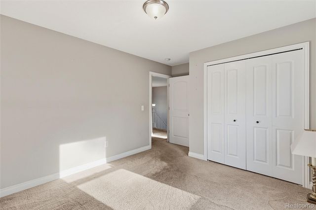 38124 Cobble Creek Court, Sterling Heights, MI 48312