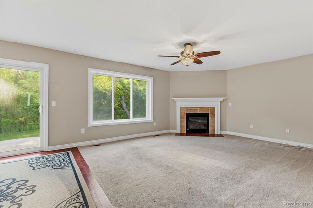 38124 Cobble Creek Court, Sterling Heights, MI 48312