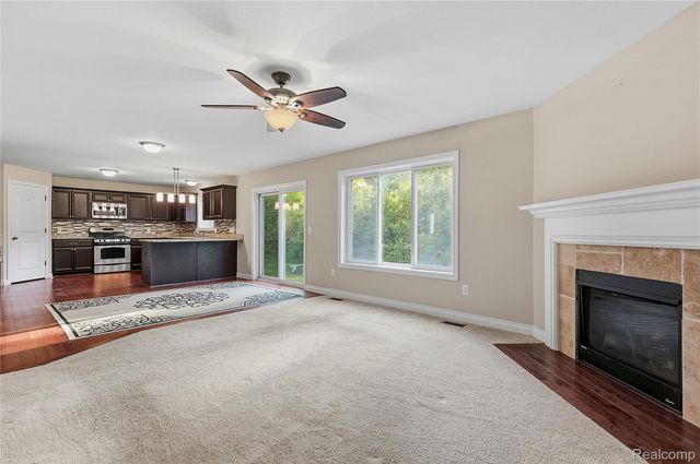 38124 Cobble Creek Court, Sterling Heights, MI 48312