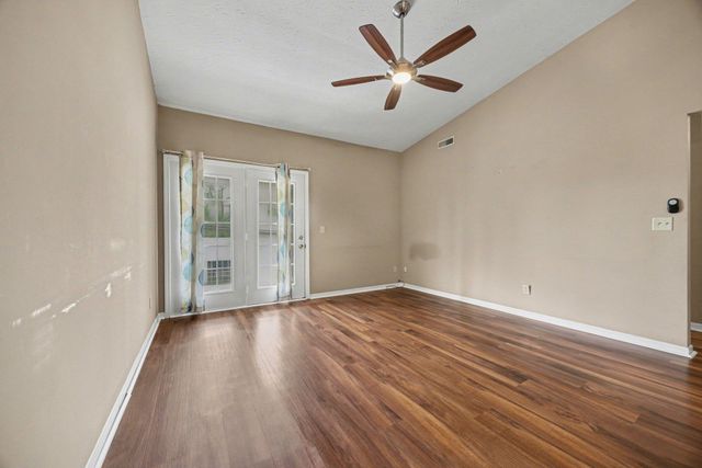 10581 Michael Drive, 10, Alexandria, KY 41001