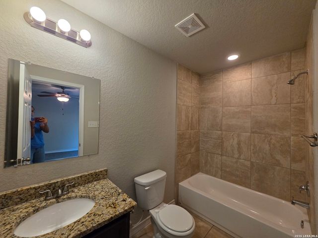16914 Spirit Brk Unit 1, Selma, TX 78154