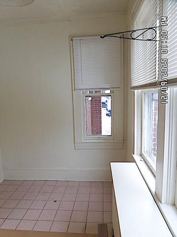 520 Riverland RD, Roanoke, VA 24014