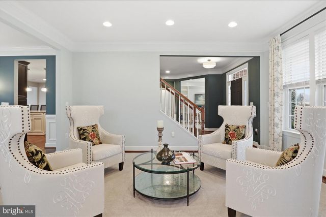 23044 CREIGHTON FARMS DR, Leesburg, VA 20175