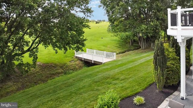 23044 CREIGHTON FARMS DR, Leesburg, VA 20175