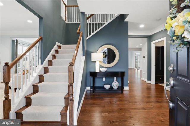 23044 CREIGHTON FARMS DR, Leesburg, VA 20175