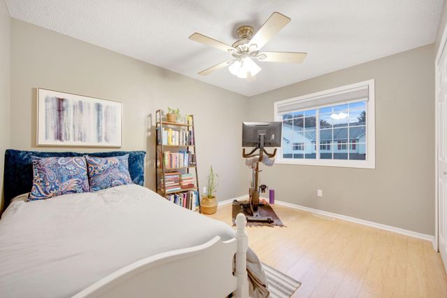 739 Maple Hills Drive I, Maplewood, MN 55117