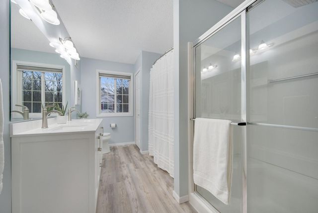 739 Maple Hills Drive I, Maplewood, MN 55117