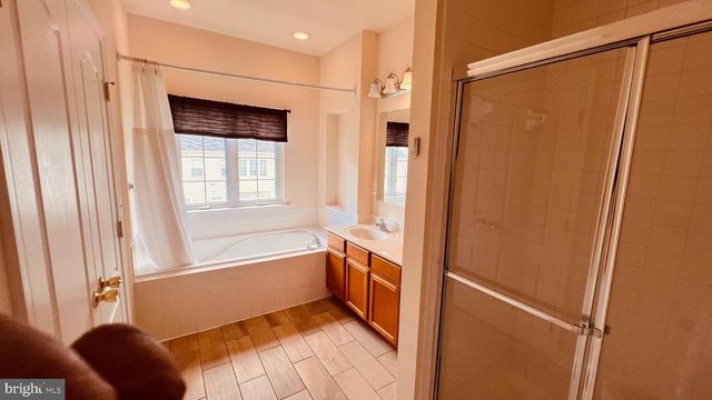 7678 AUDUBON MEADOW WAY, Alexandria, VA 22306