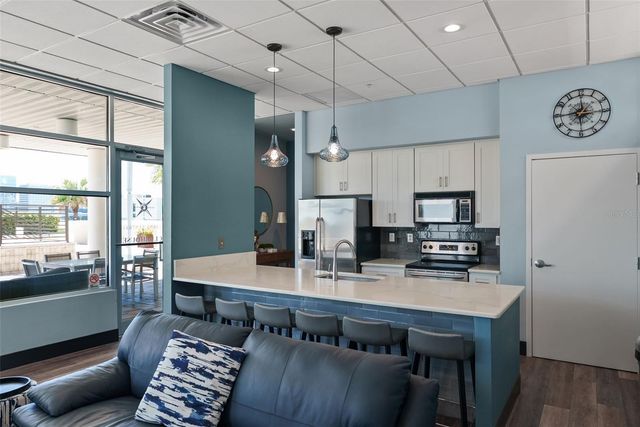 1208 E KENNEDY BOULEVARD 925, Tampa, FL 33602