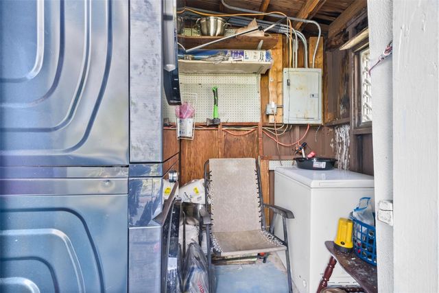 4291 NW 10th Terrace, Fort Lauderdale, FL 33309