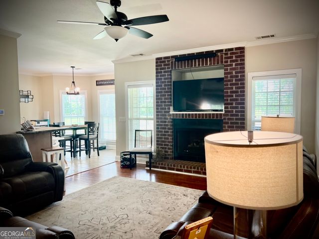 511 Live Oak Way, Dublin, GA 31021