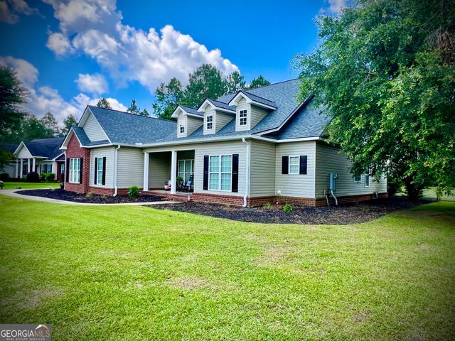 511 Live Oak Way, Dublin, GA 31021