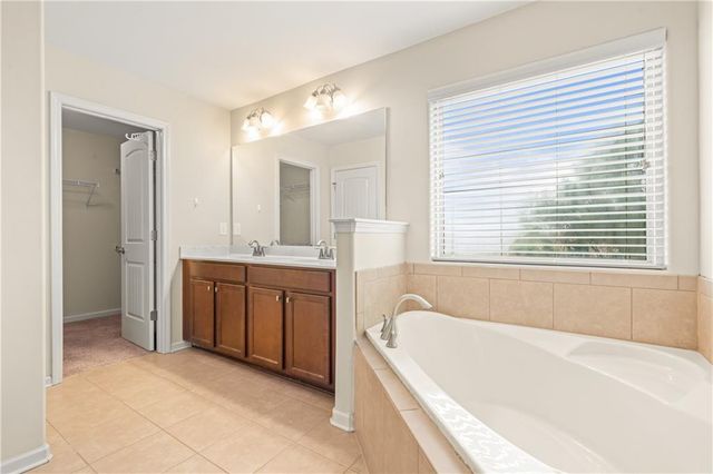 1545 Buckskin Trail, Suwanee, GA 30024