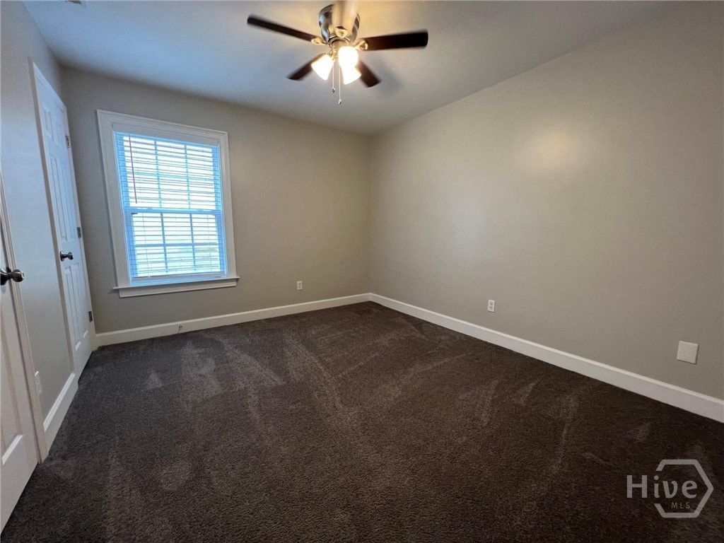 Image 11 of property listing at 826 E 33rd Street, Savannah, GA 31401