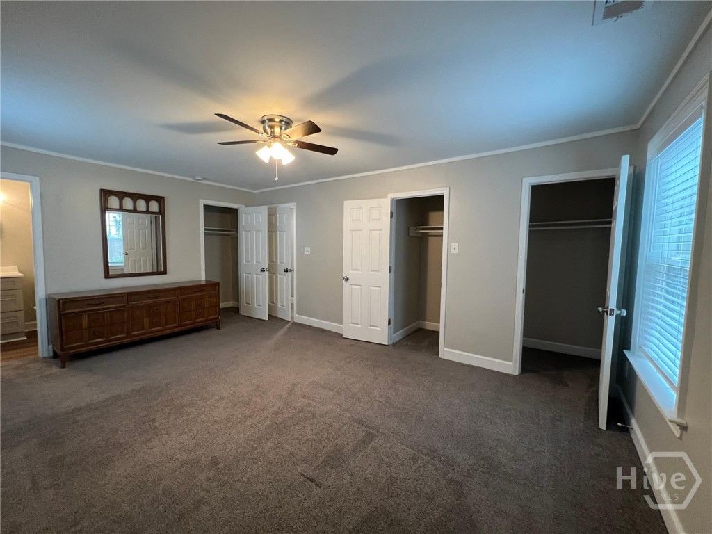 Image 6 of property listing at 826 E 33rd Street, Savannah, GA 31401