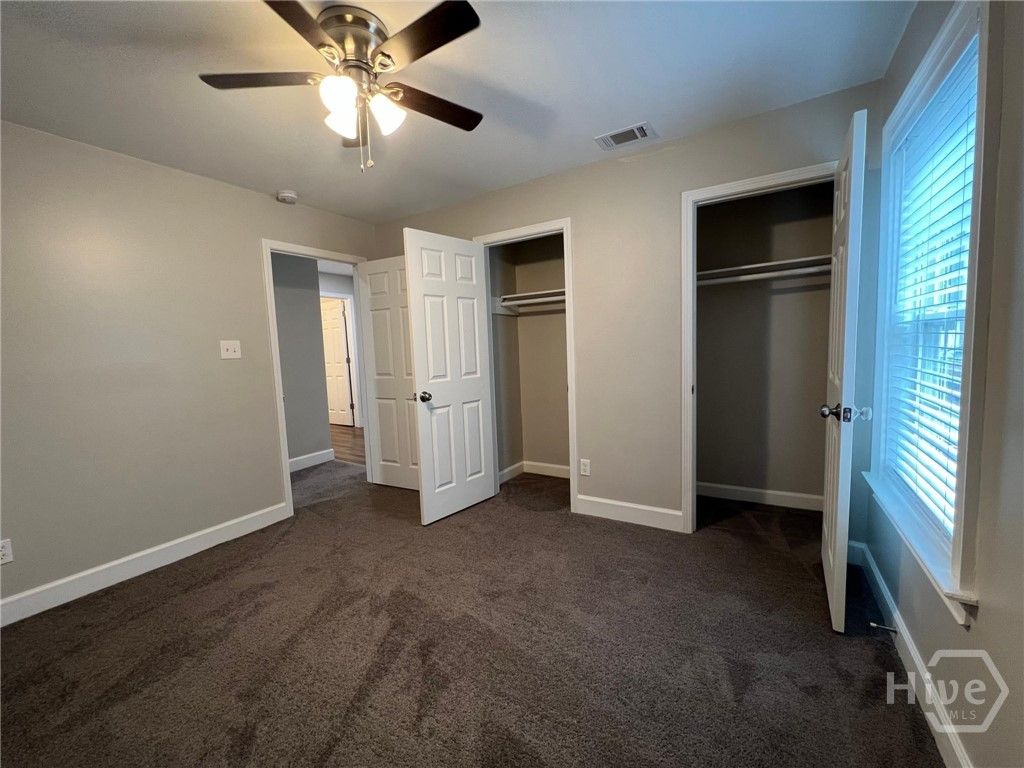 Image 7 of property listing at 826 E 33rd Street, Savannah, GA 31401