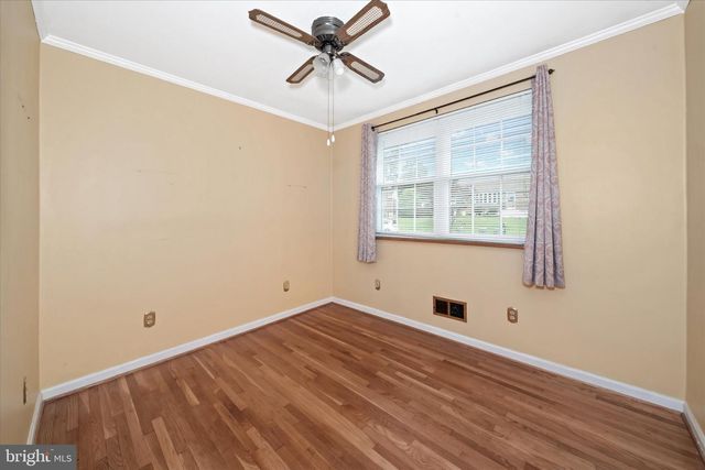 2614 EXETER RD, Wilmington, DE 19810
