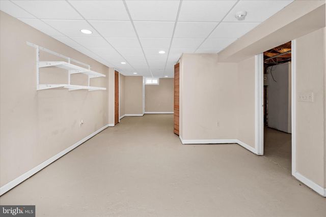 2614 EXETER RD, Wilmington, DE 19810