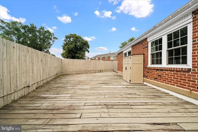 2614 EXETER RD, Wilmington, DE 19810