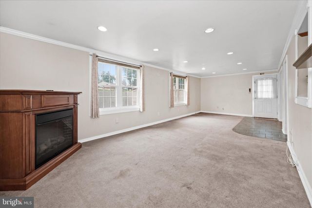 2614 EXETER RD, Wilmington, DE 19810