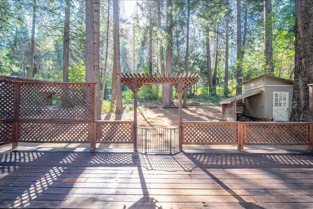 764 Alta Powerhouse Rd, Alta, CA 95701