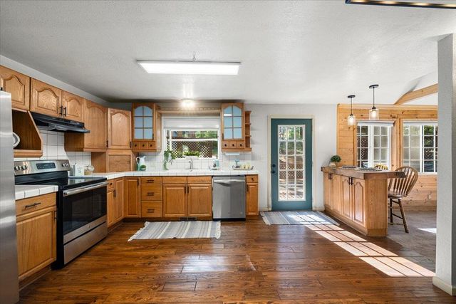 764 Alta Powerhouse Rd, Alta, CA 95701