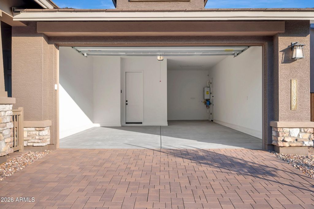 32389 N 135TH Drive, Peoria, AZ 85383 — photo 2