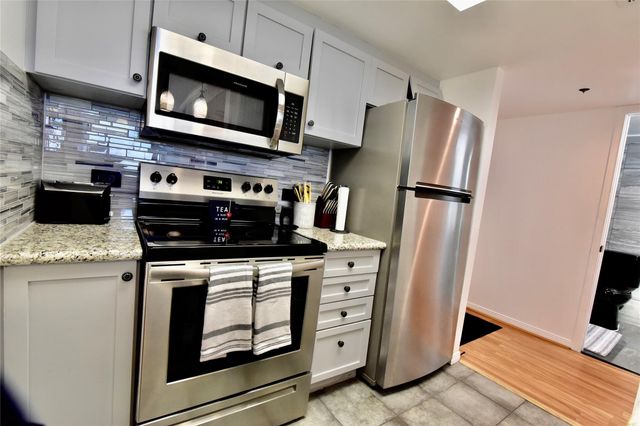 3525 Sage Road 701, Houston, TX 77056