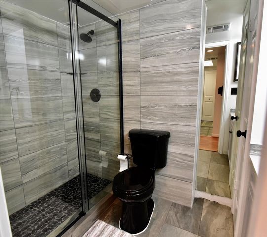 3525 Sage Road 701, Houston, TX 77056