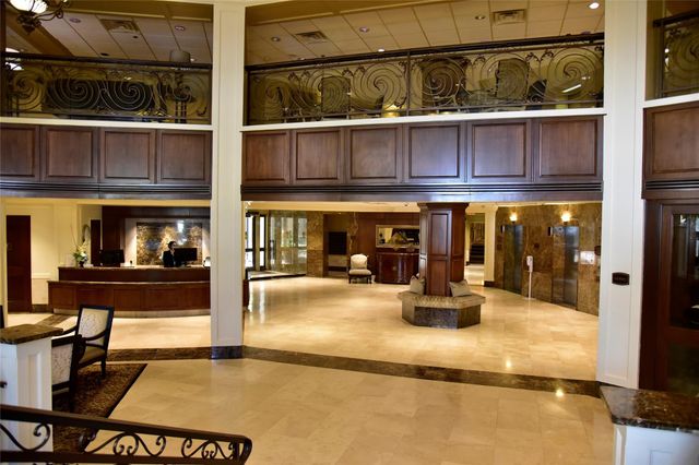 3525 Sage Road 701, Houston, TX 77056