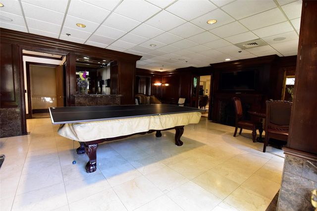 3525 Sage Road 701, Houston, TX 77056