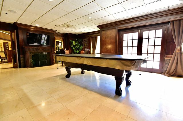 3525 Sage Road 701, Houston, TX 77056