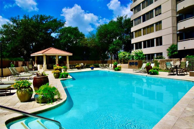 3525 Sage Road 701, Houston, TX 77056