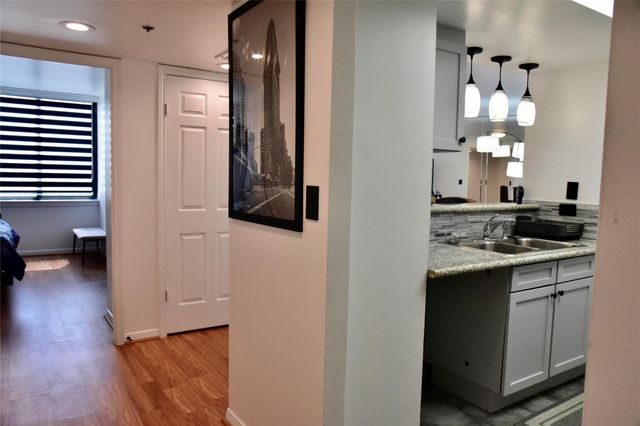 3525 Sage Road 701, Houston, TX 77056