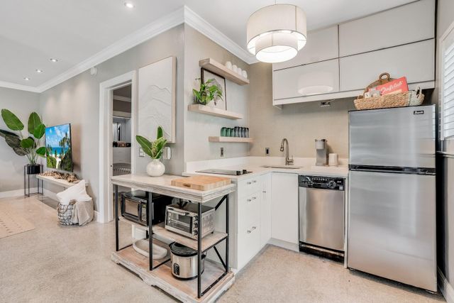 3421 Norfolk Street C, Pompano Beach, FL 33062