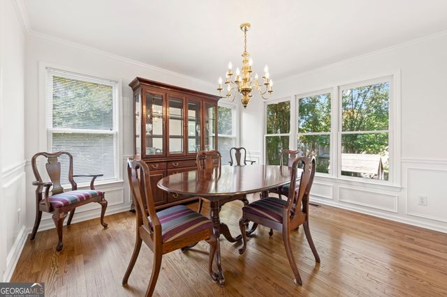 6256 Woodlore Drive NW, Acworth, GA 30101