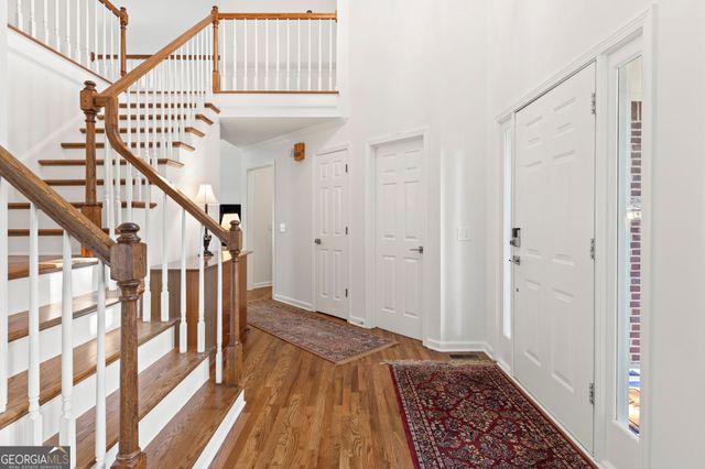6256 Woodlore Drive NW, Acworth, GA 30101