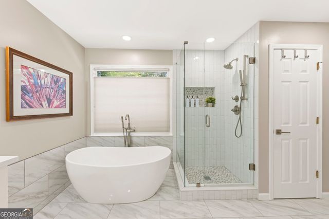 6256 Woodlore Drive NW, Acworth, GA 30101