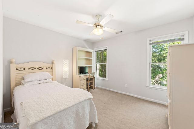 6256 Woodlore Drive NW, Acworth, GA 30101