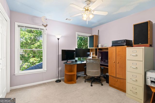 6256 Woodlore Drive NW, Acworth, GA 30101