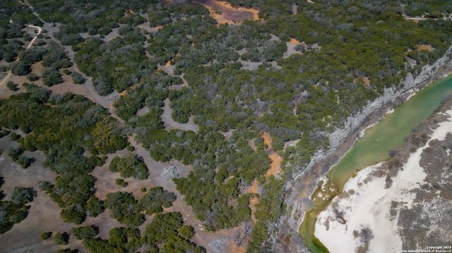 1246 Clearwater Canyon, Bandera, TX 78003