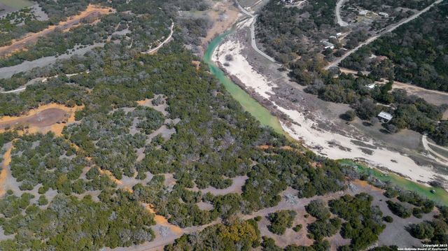 1246 Clearwater Canyon, Bandera, TX 78003