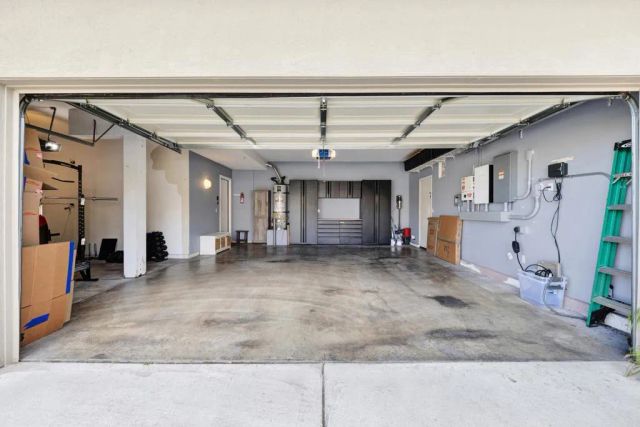 2223 Rock View Glen, Escondido, CA 92026