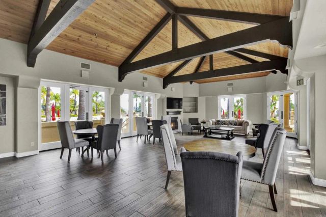 2223 Rock View Glen, Escondido, CA 92026