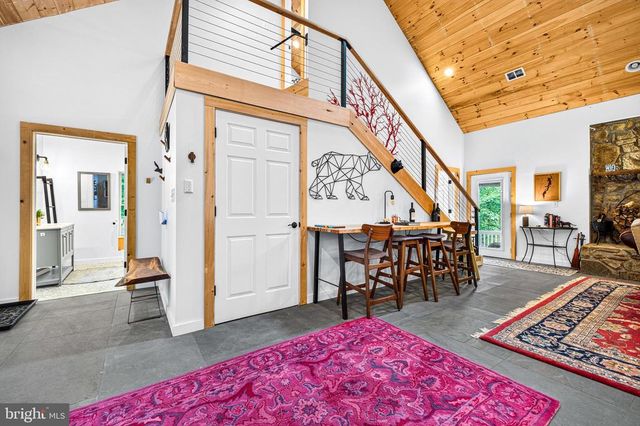 3827 PINE GROVE RD, Stanley, VA 22851